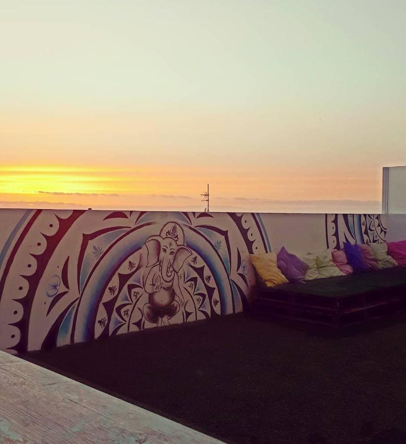 Arthouse Surf Ericeira Hotel Exterior foto